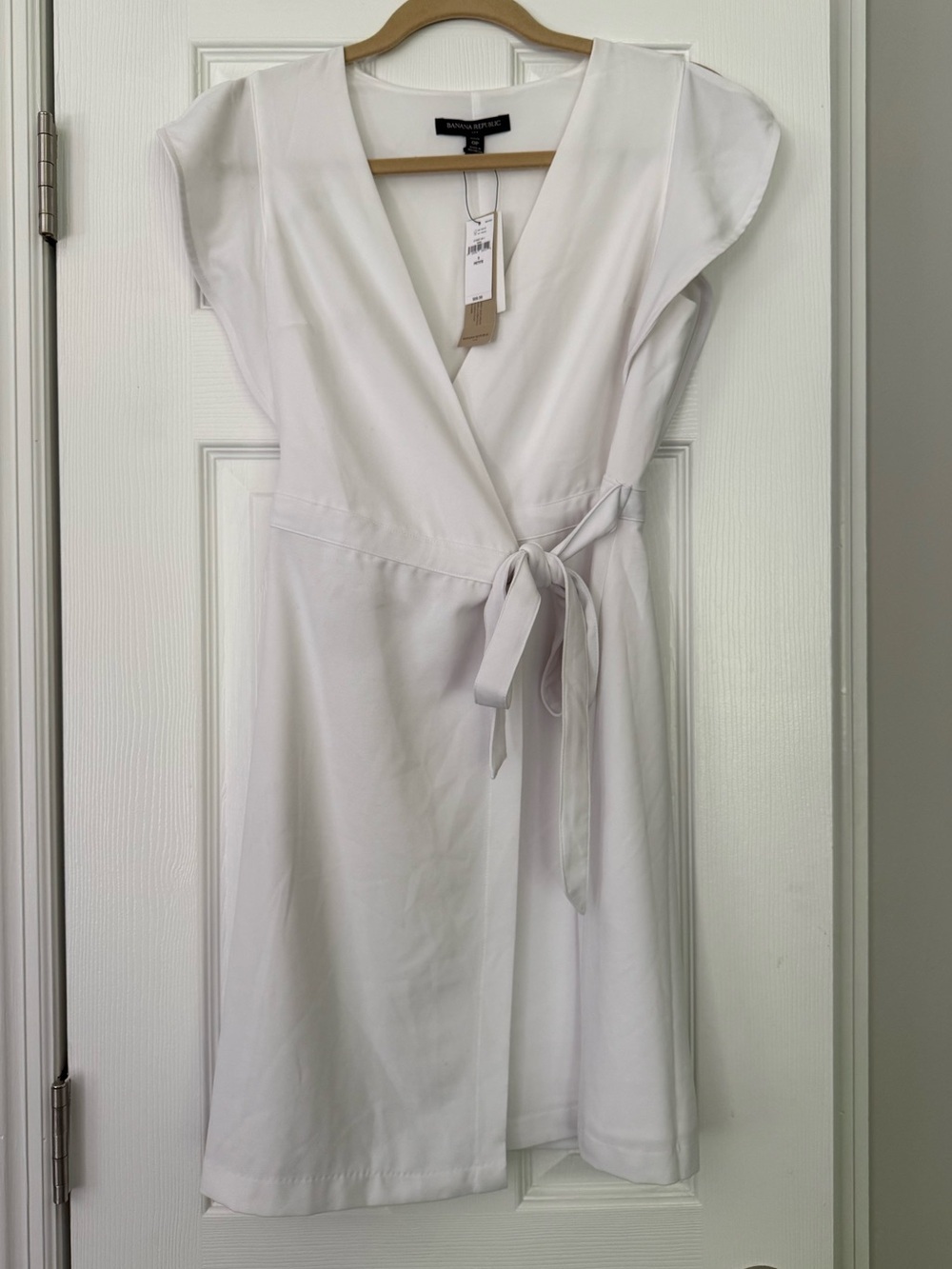 Banana Republic White Faux Wrap Dress NWT Petite 0 Side Tie Lined